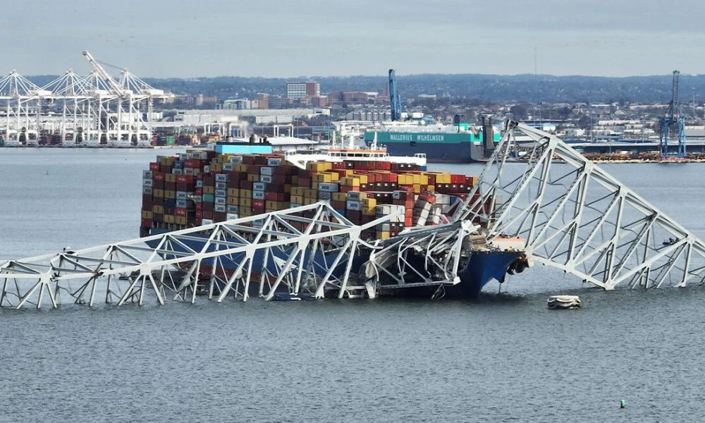 ΗΠΑ: Απελευθερώθηκε από τα συντρίμμια το πλοίο που έριξε την γέφυρα Francis Scott Key στη Βαλτιμόρη